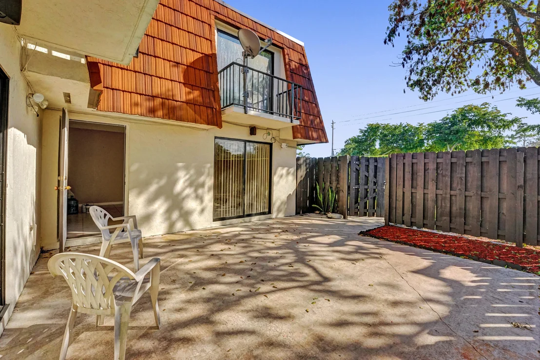 Photo of Unit D at 2240 White Pine Circle