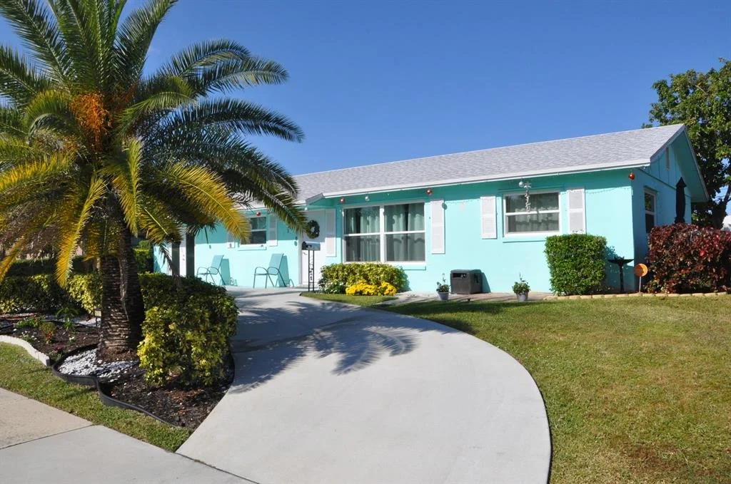 Photo of 551 Teak Drive