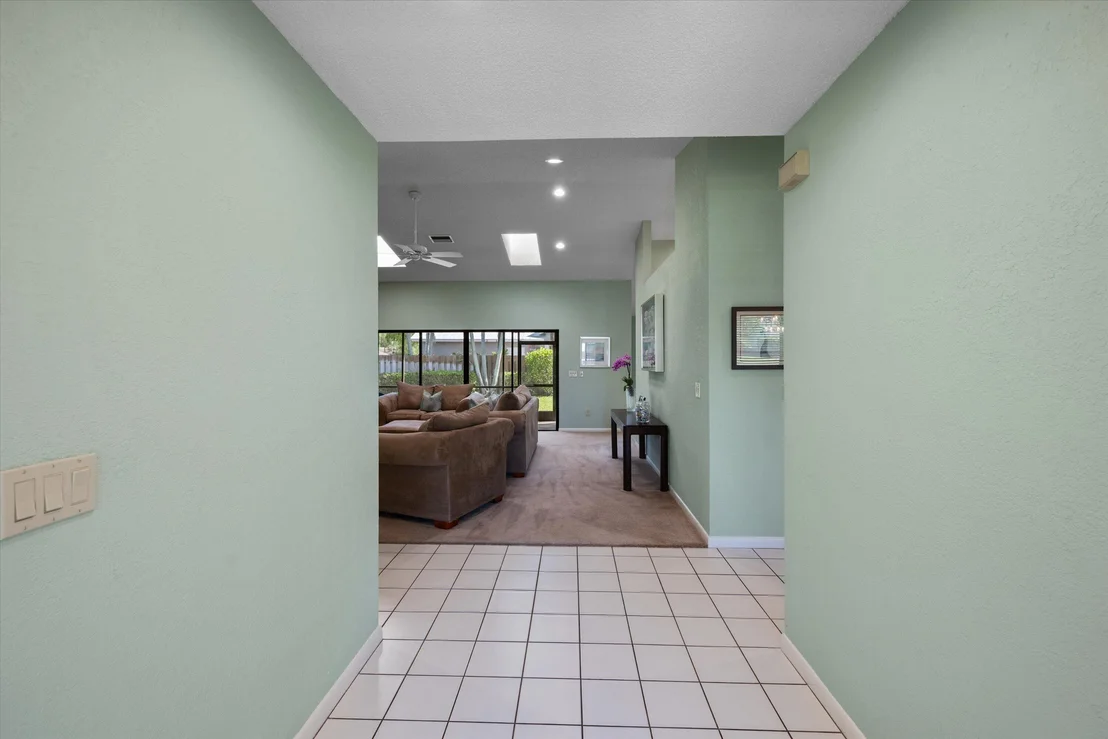 Photo of 657 Juniper Place