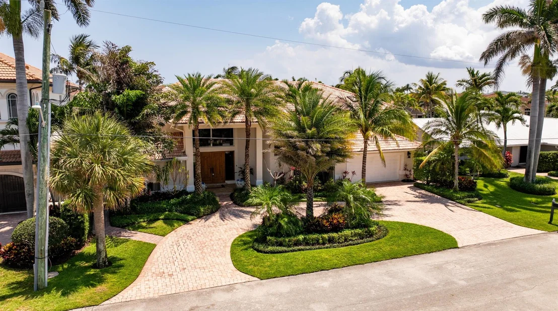 Photo of 932 Gardenia Drive