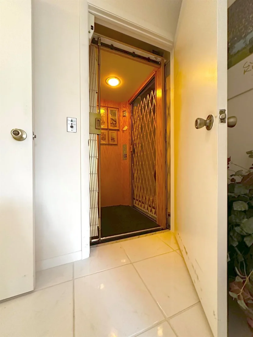 Photo of Unit L at 5159 Brisata Circle