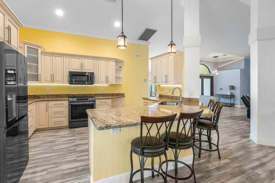 Photo of 6569 Blue Bay Circle