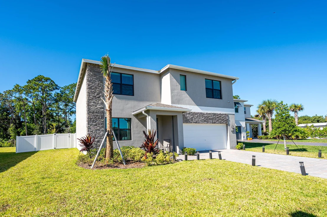 Photo of 6016 SE Violet Lane