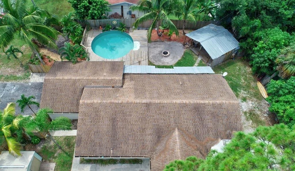 Photo of 15385 Monroe Road
