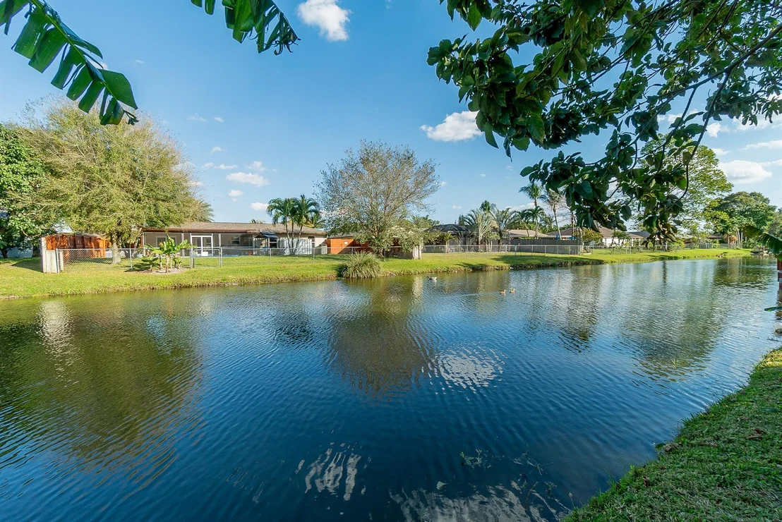 Photo of 178 Martin Circle