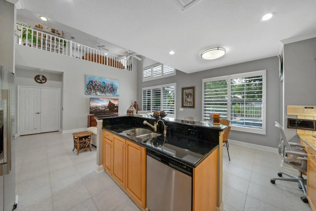 Photo of 13651 Weyburne Drive