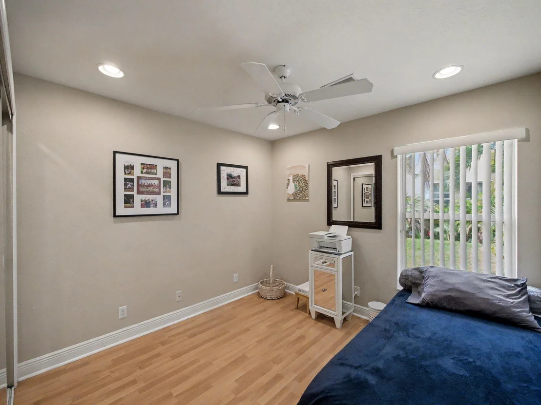 Photo of 2041 SW Panther Trace