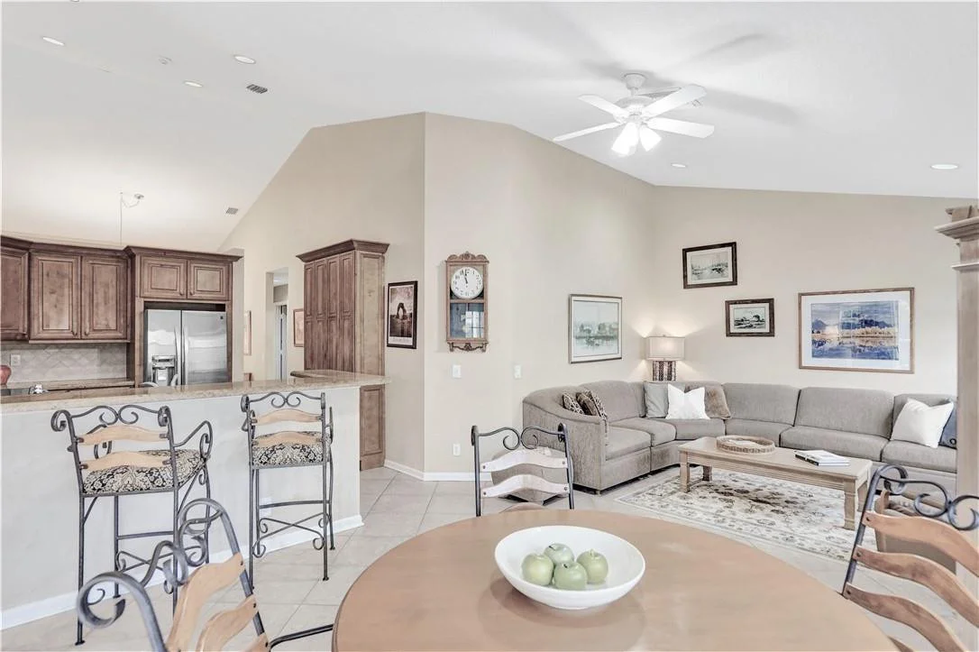 Photo of 400 Cameron Drive