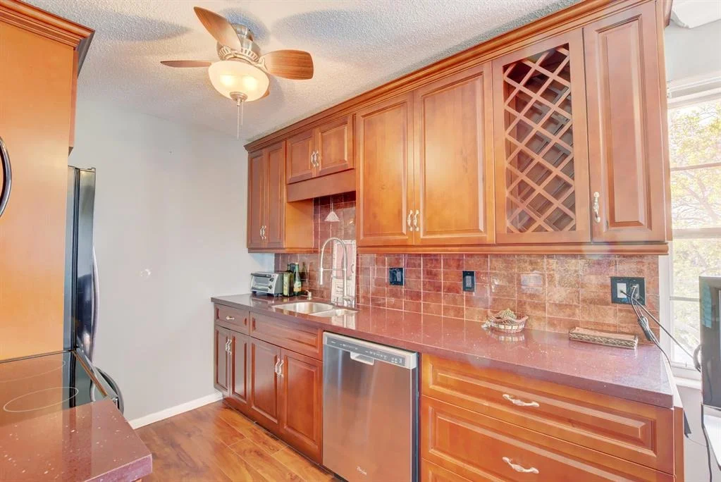 Photo of 3061 Cornwall D
