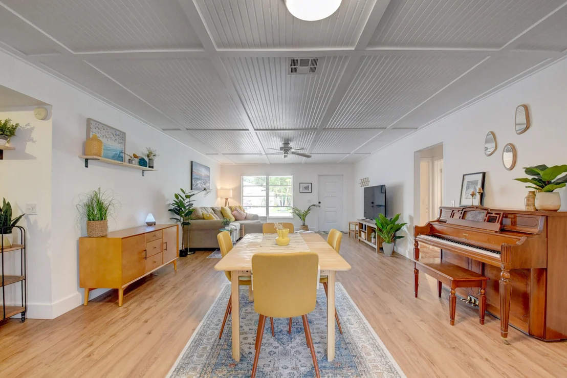 Photo of 232 Wellesley Drive