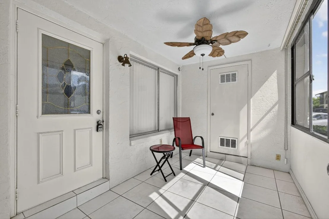 Photo of Unit D1 at 309 Knotty Pine Circle