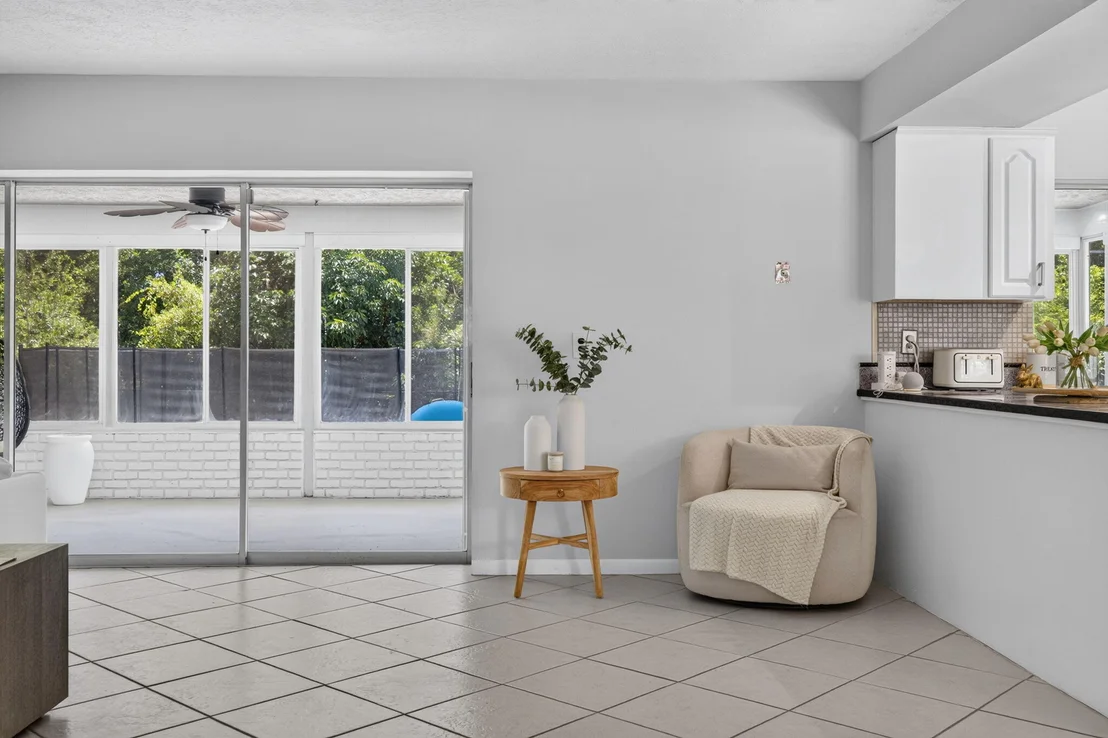 Photo of 2409 NW Everglades Boulevard