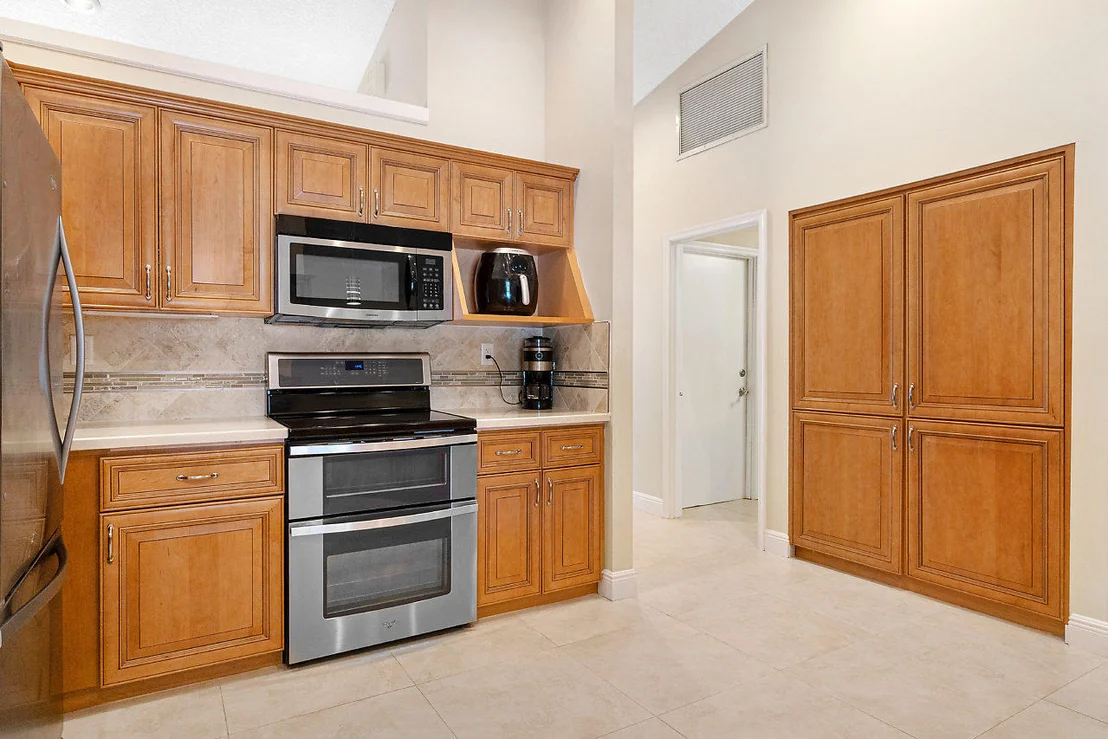 Photo of 772 Juniper Place