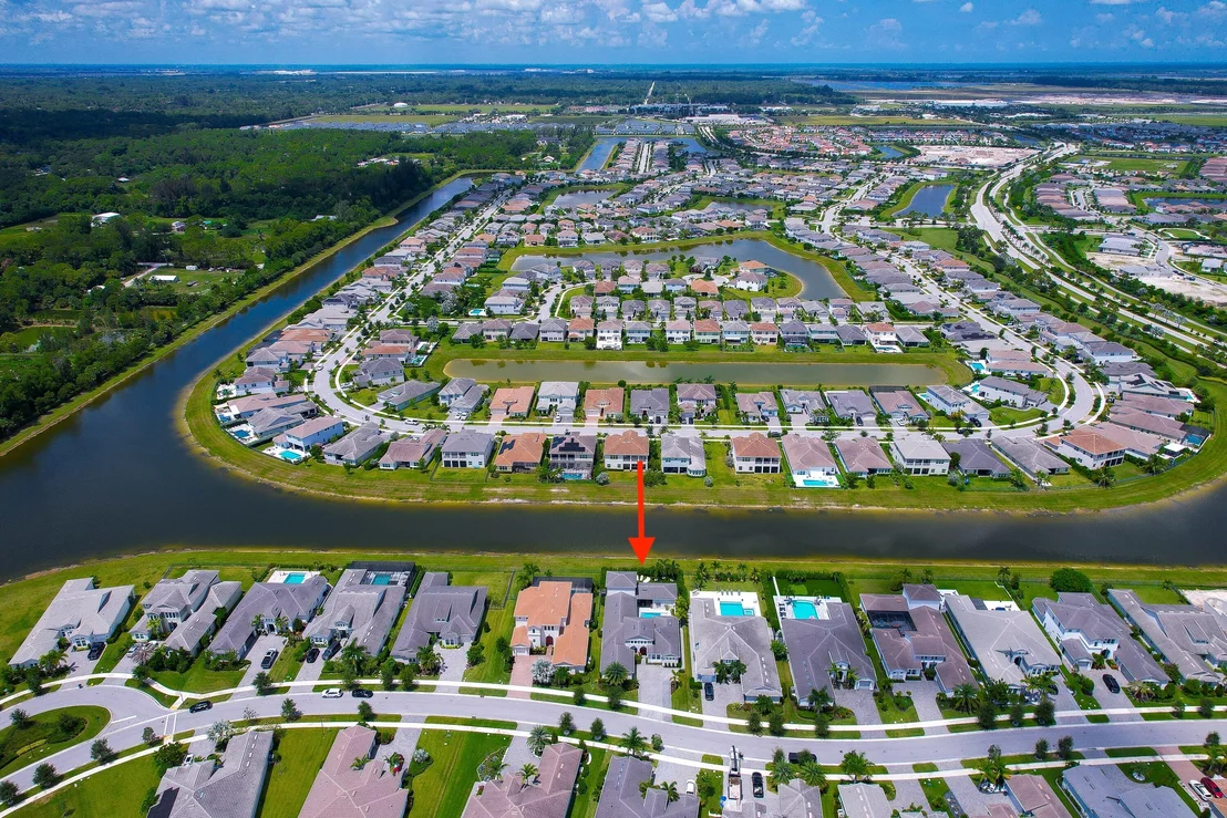 Photo of 4560 ESTATES Circle