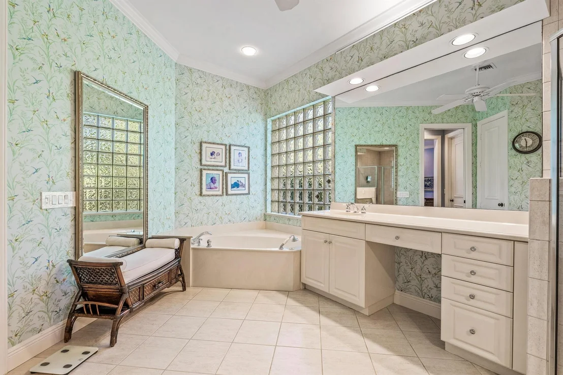 Photo of 409 Sable Oak Drive
