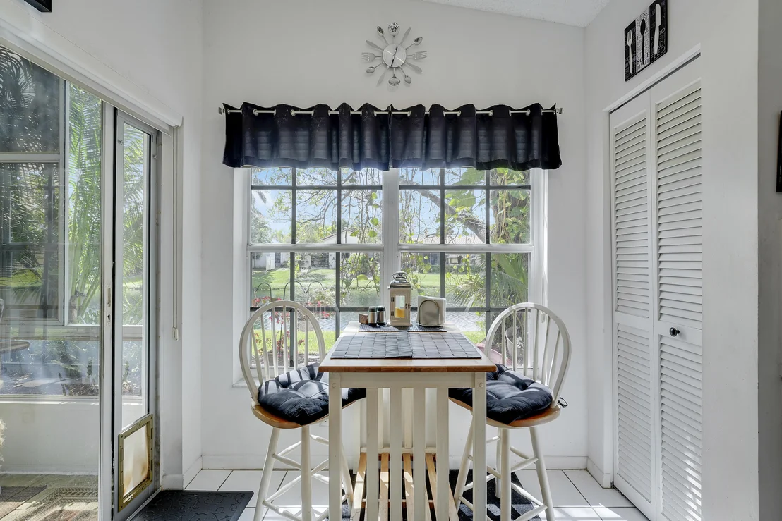 Photo of 5648 American Circle