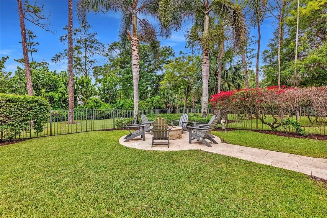 Photo of 378 Squire Drive