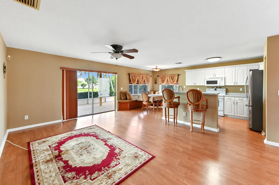 Photo of 6205 Lansdowne Circle