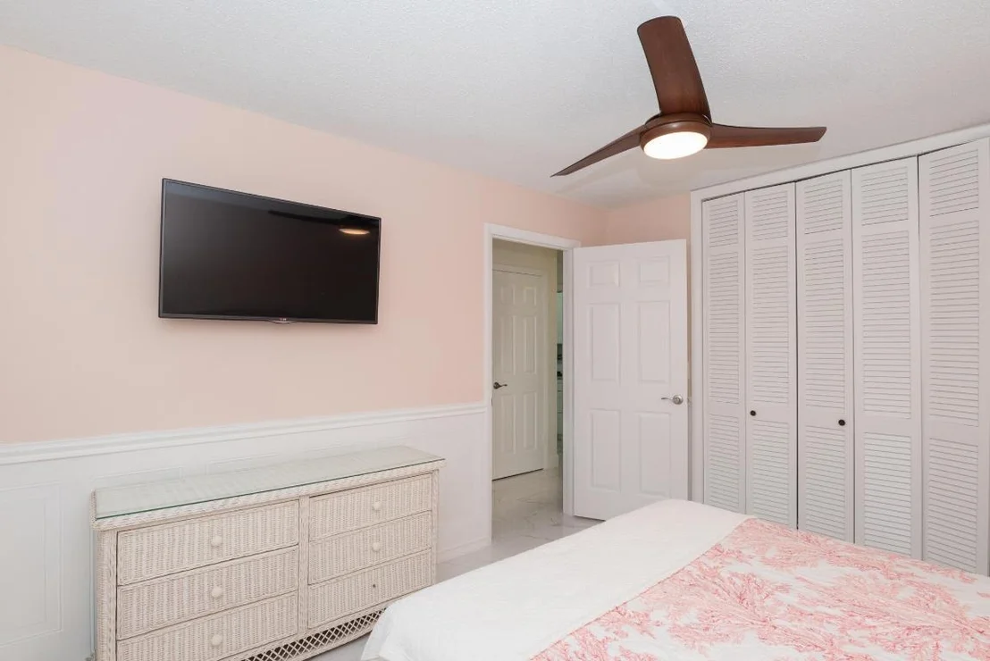 Photo of 2811 SE Fairway W