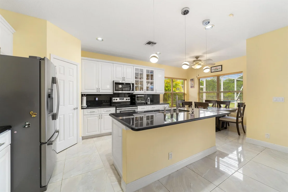Photo of 21991 Altona Drive