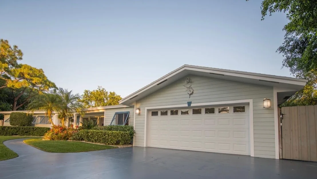 Photo of 18128 Palm Point Drive
