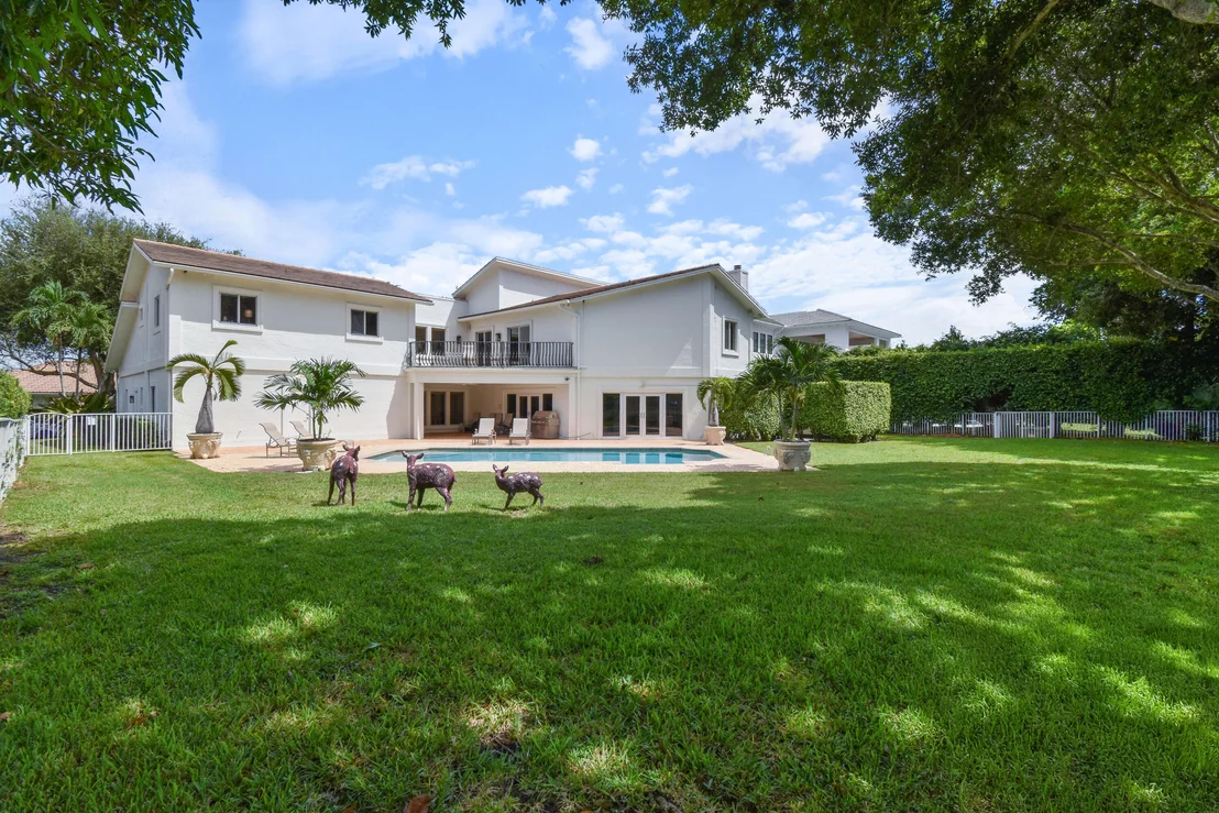 Photo of 2801 Embassy Drive
