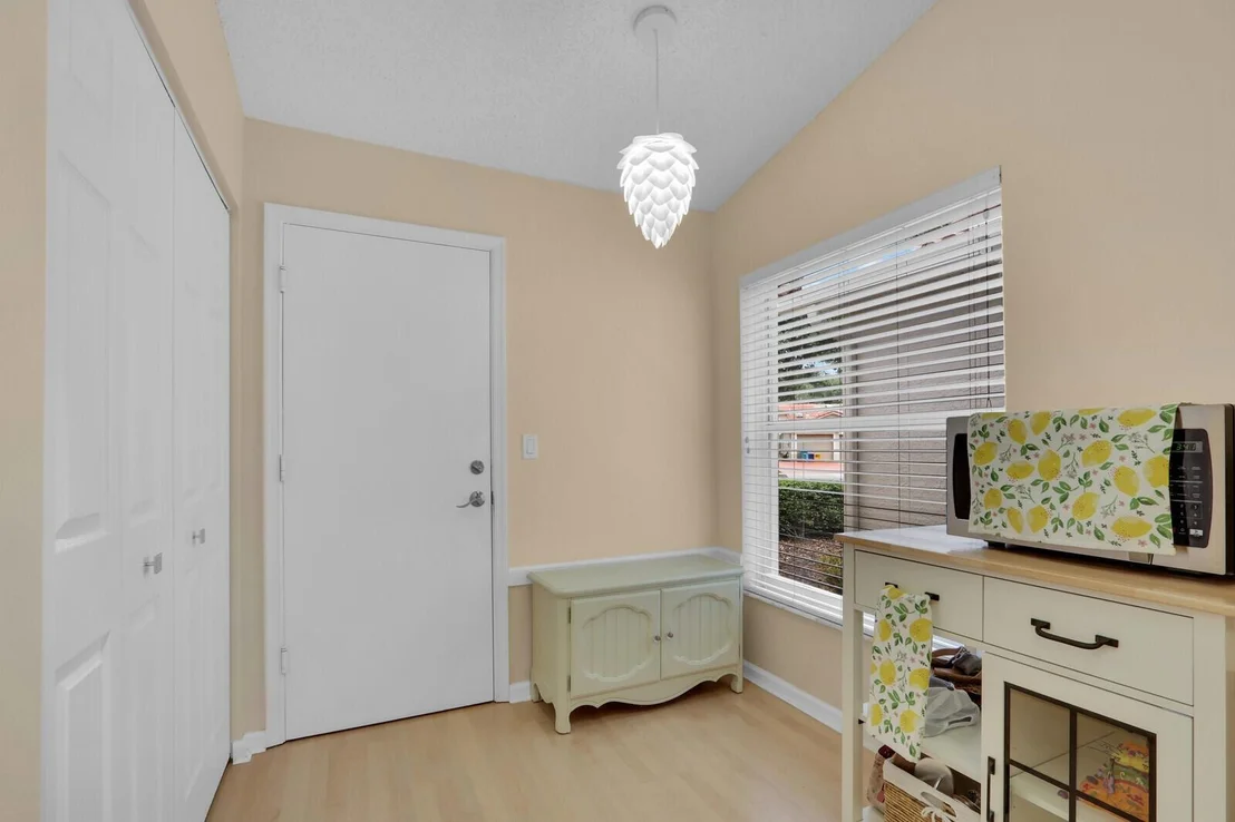 Photo of 135 Sausalito Drive