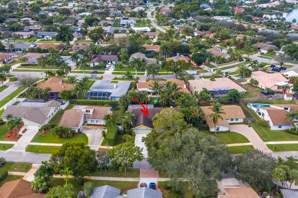 Photo of 17587 Weeping Willow Trail