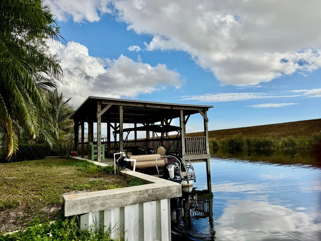 Photo of 4390 Us Highway 441 SE