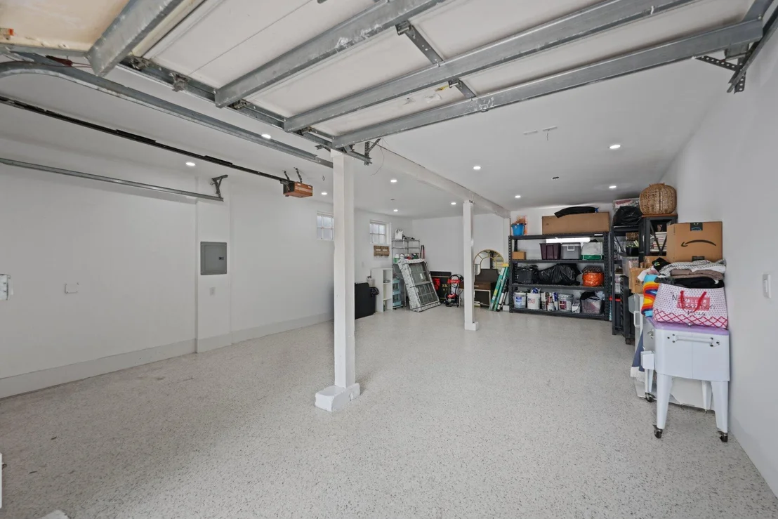 Photo of 744 Sunset Road