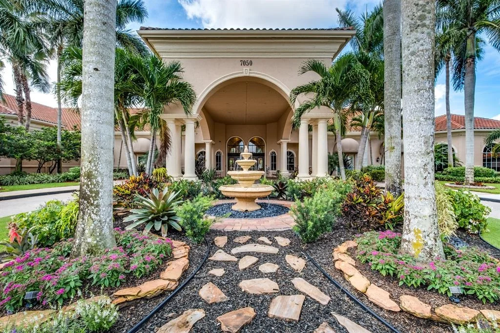 Photo of 6639 Catania Drive