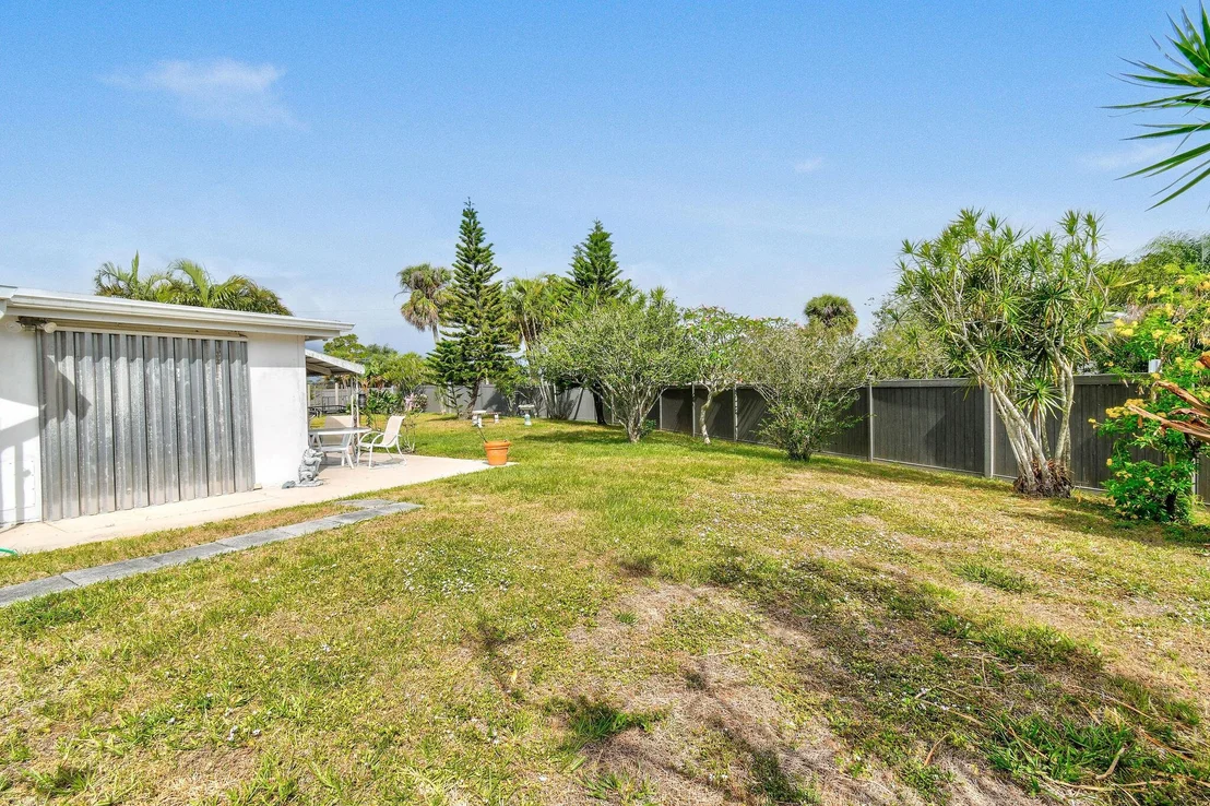 Photo of 160 Banyan Circle