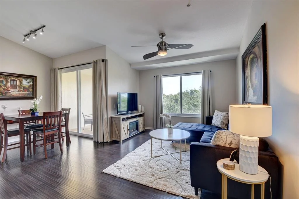 Photo of Unit 423 at 423 Villa Circle