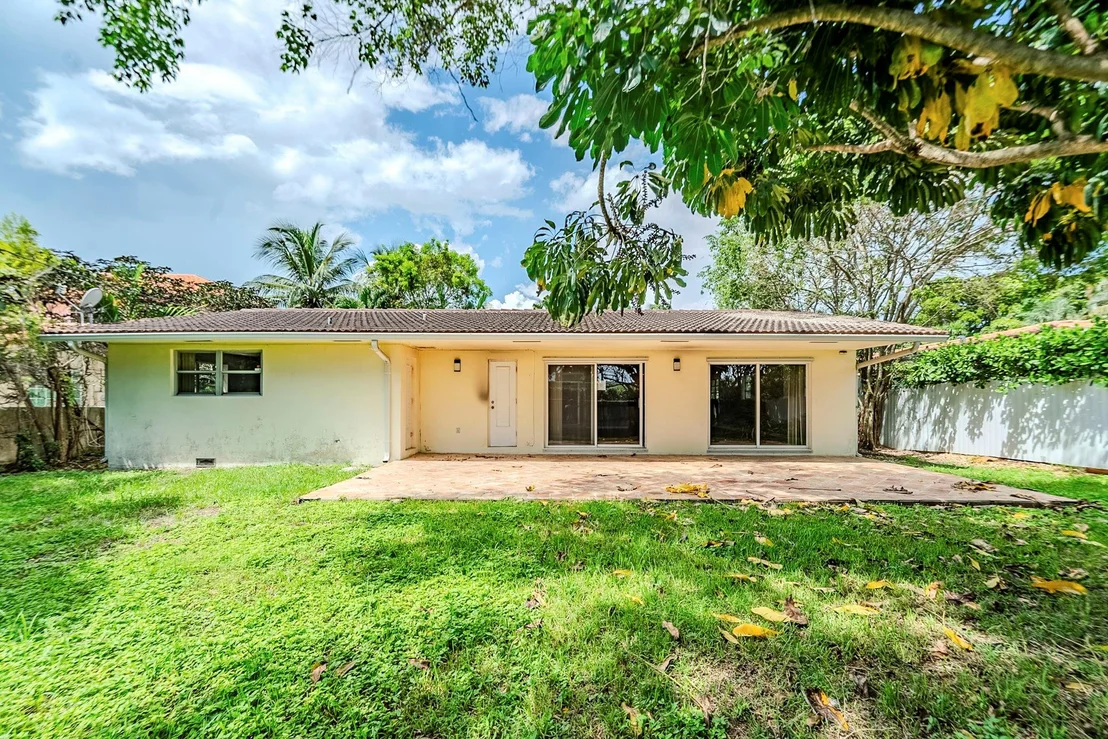 Photo of 11660 Canal Drive