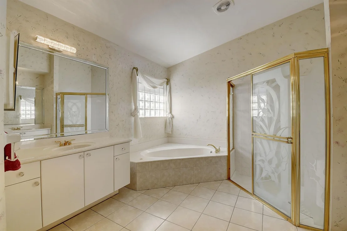 Photo of 10363 Utopia Circle E