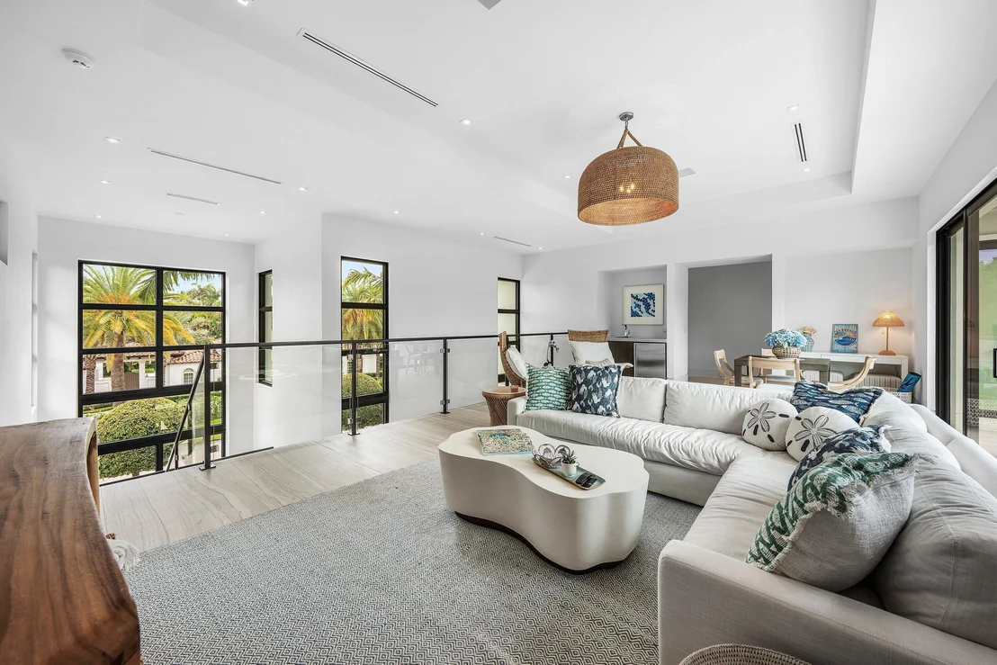 Photo of 800 Seagate Drive