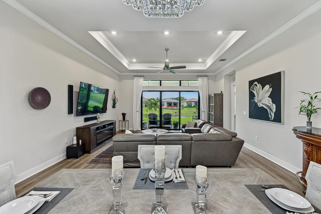 Photo of 8047 JUNIPER Drive