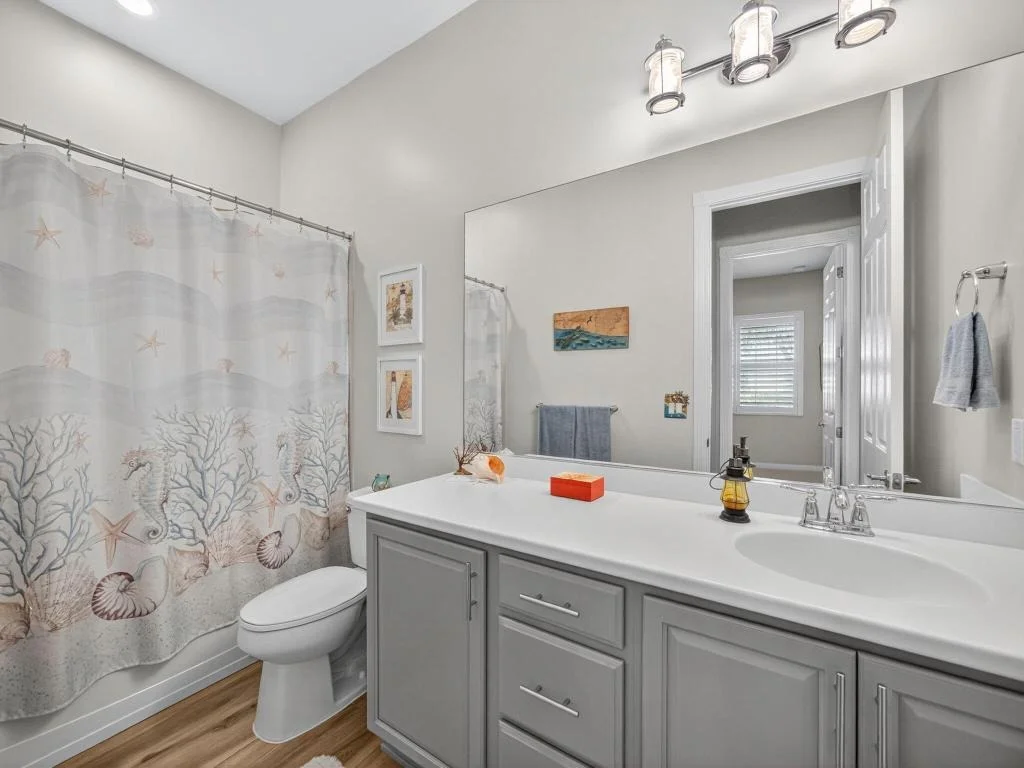 Photo of 3405 Duval Street