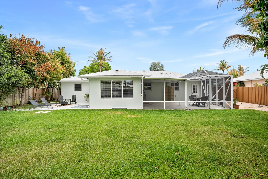 Photo of 4729 SE Bayshore Terrace