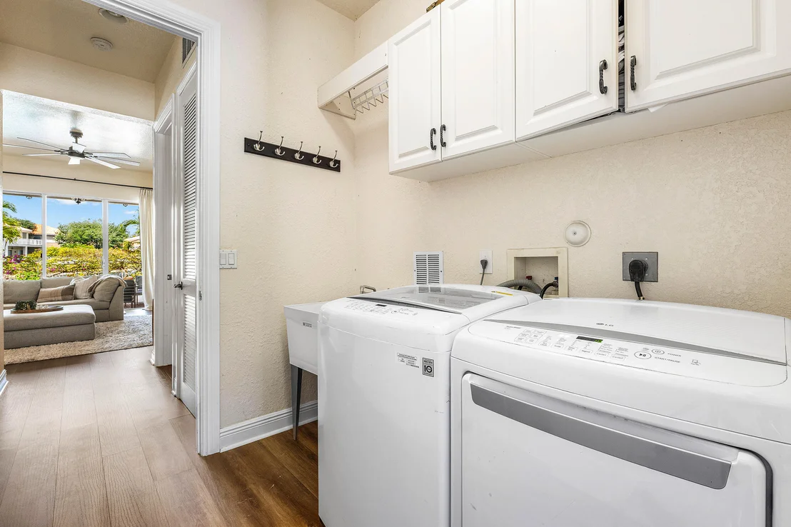 Photo of 9932 Cobblestone Creek Drive