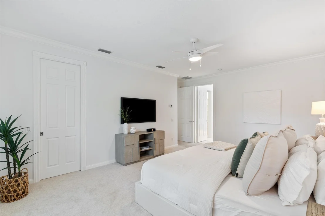 Photo of 4033 Community Drive