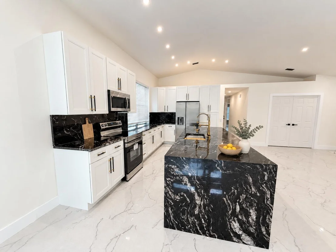 Photo of 7098 CHESAPEAKE Circle