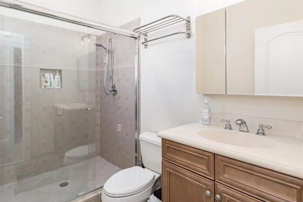 Photo of 8849 Valhalla Drive