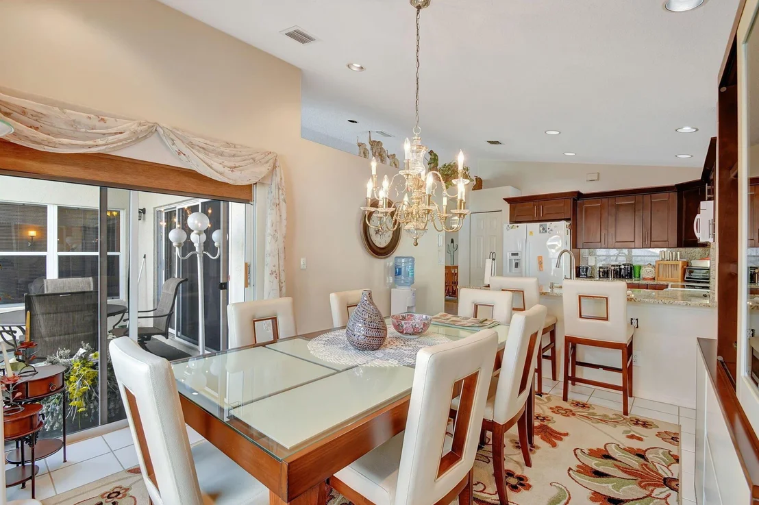 Photo of 7872 Manor Forest Lane