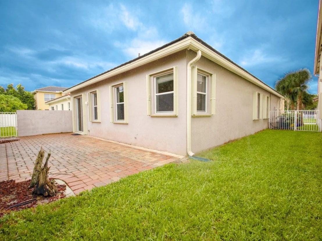 Photo of 4091 Plumbago Place