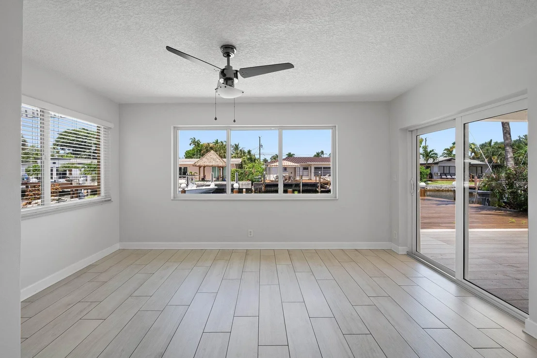 Photo of 2265 SE 12th Street