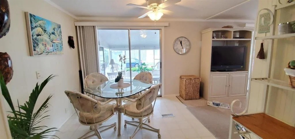 Photo of Unit 23 at 400 N Highway A1a