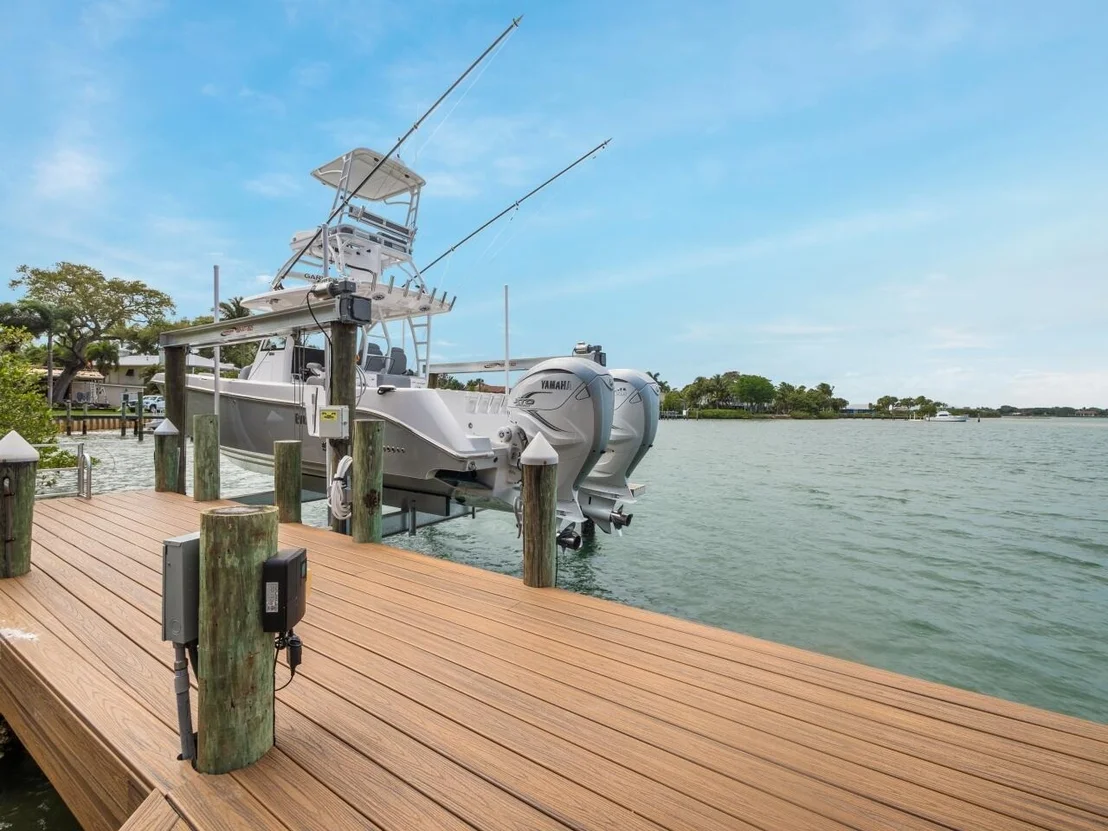 Photo of 118 Lands End Way