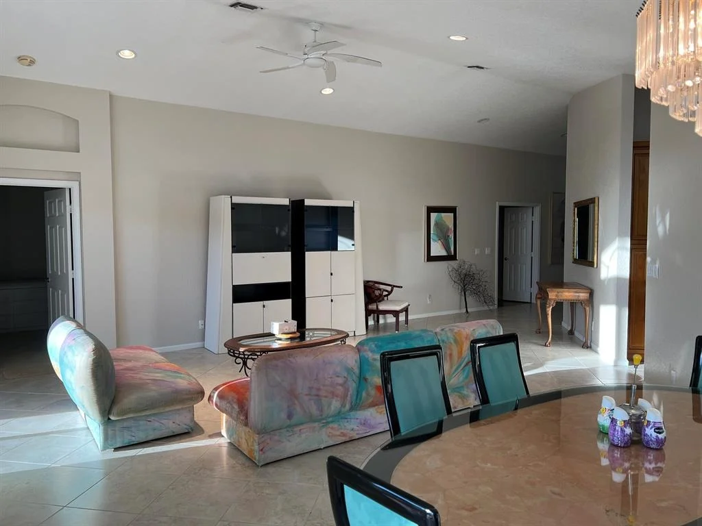 Photo of Unit S at 9779 Arbor View Drive
