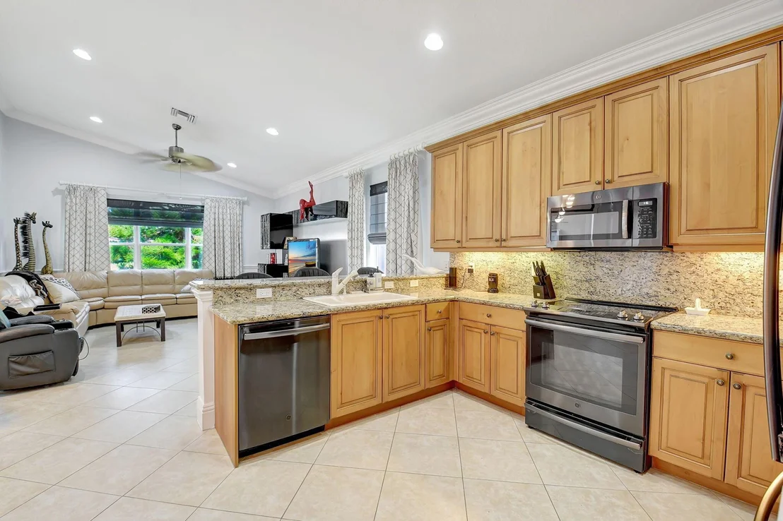 Photo of 7215 Great Falls Circle